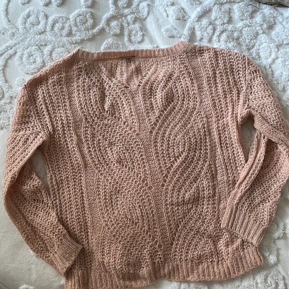 Dynamite Sweater - Picture 3 of 3